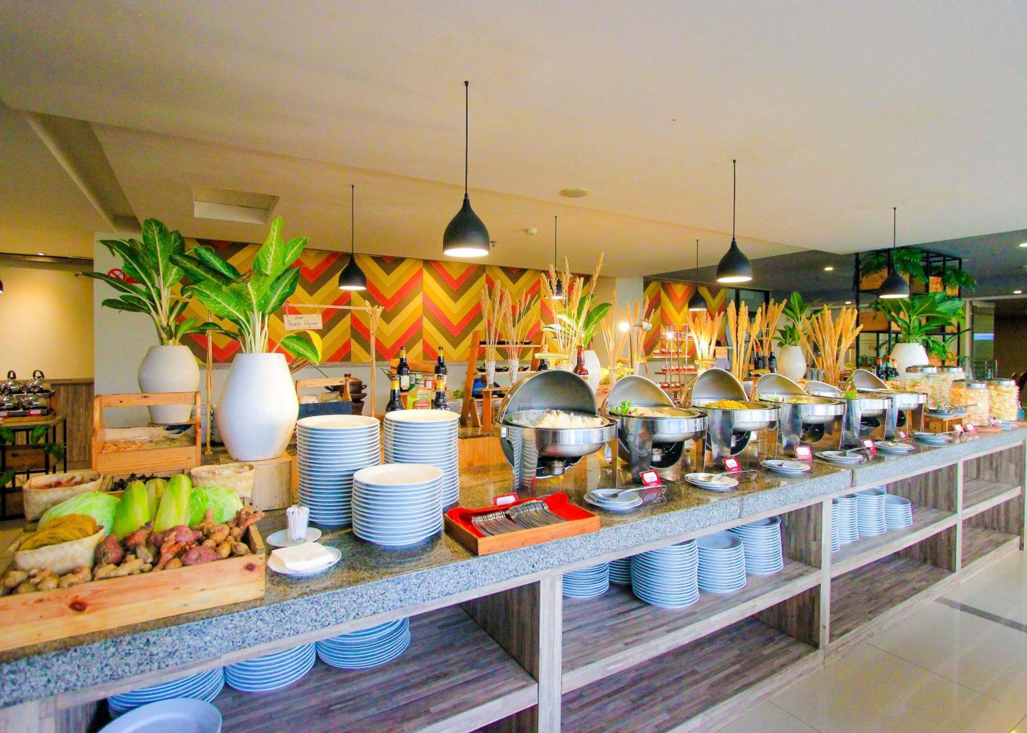 Hotel Fortunagrande Seturan Yogyakarta Maguwo Dış mekan fotoğraf