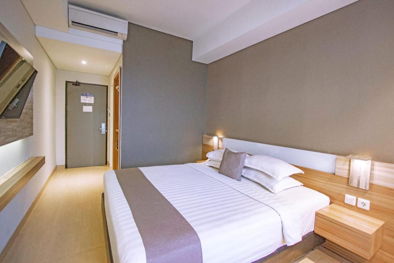 Hotel Fortunagrande Seturan Yogyakarta Maguwo Dış mekan fotoğraf